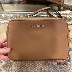Michael kors camel crossbody bag